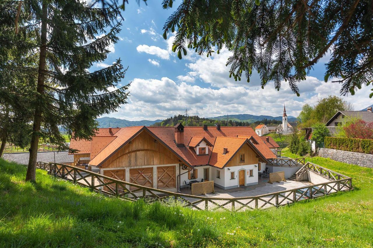 Apartments Tourist Farm Matijovc Naklo Exterior photo
