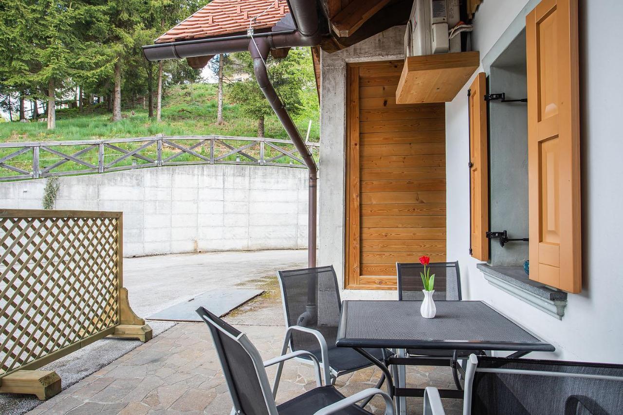 Apartments Tourist Farm Matijovc Naklo Exterior photo